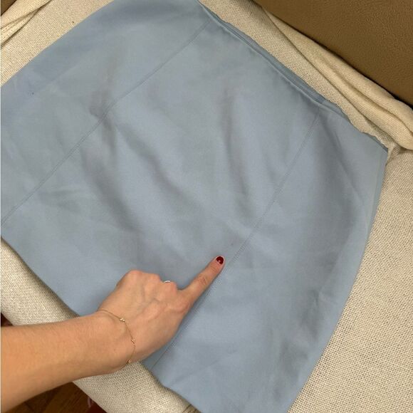 Bebe Women's Powder Blue Mini Skirt Size 8 Made in USA - Picture 7 of 7